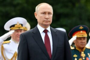 Президент Российской Федерации и Верховный Главнокомандующий Владимир Владимир Путин
